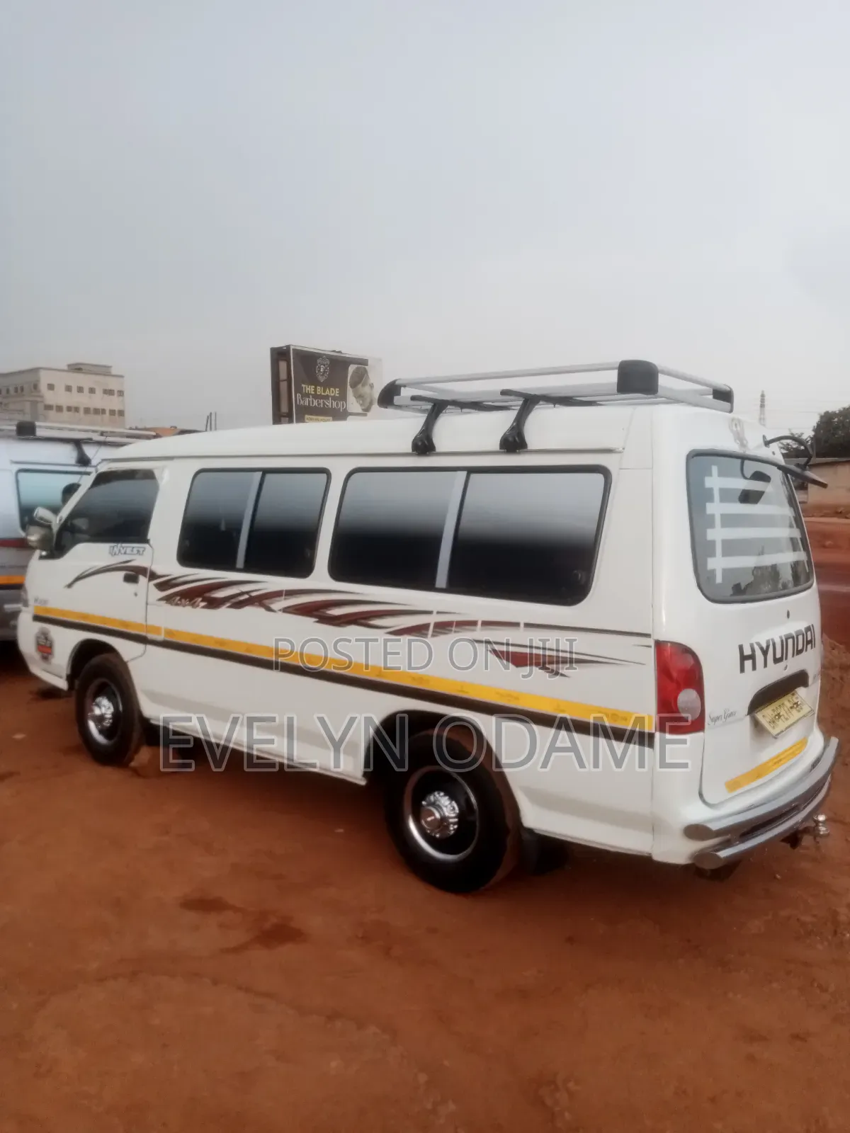 Hyundai H-100 2004 White