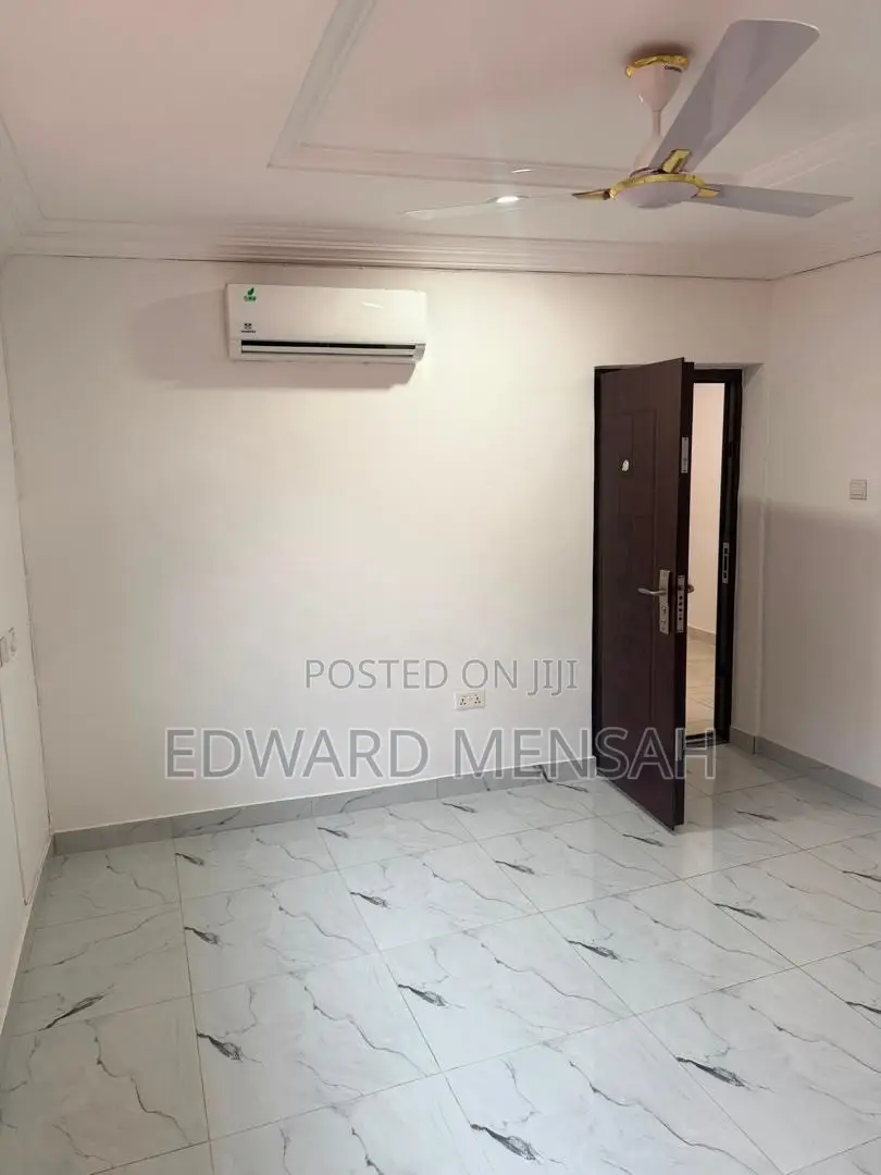 5bdrm House in Bn Homes, Oyarifa Mall Area for rent