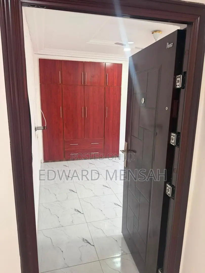 5bdrm House in Bn Homes, Oyarifa Mall Area for rent