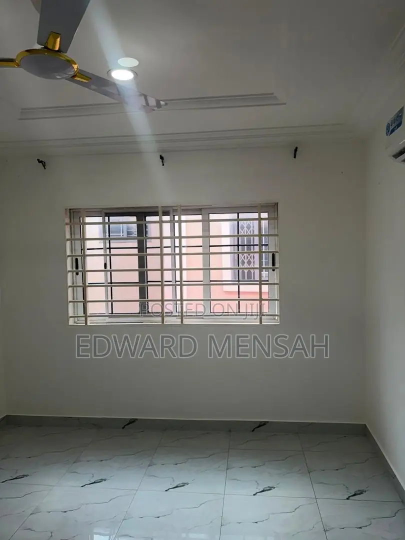5bdrm House in Bn Homes, Oyarifa Mall Area for rent