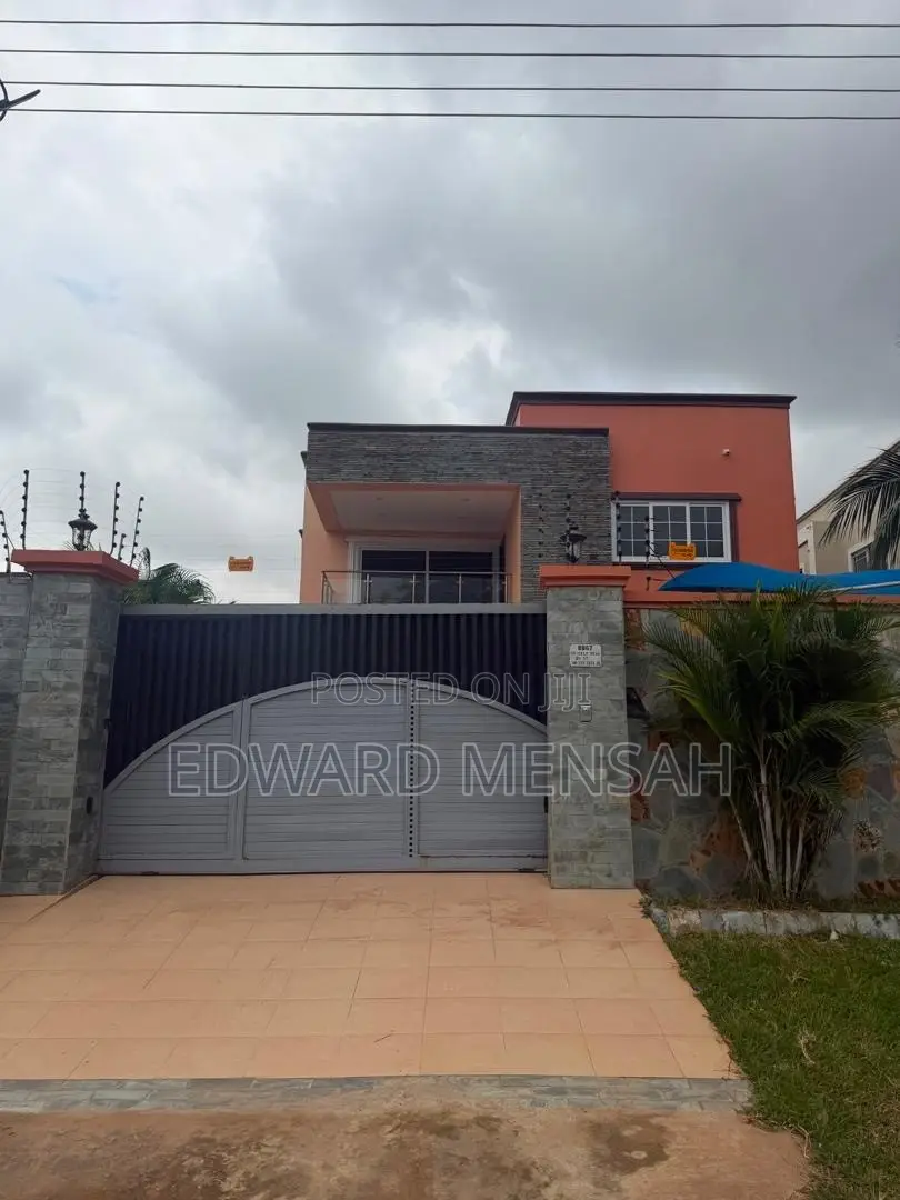 5bdrm House in Bn Homes, Oyarifa Mall Area for rent