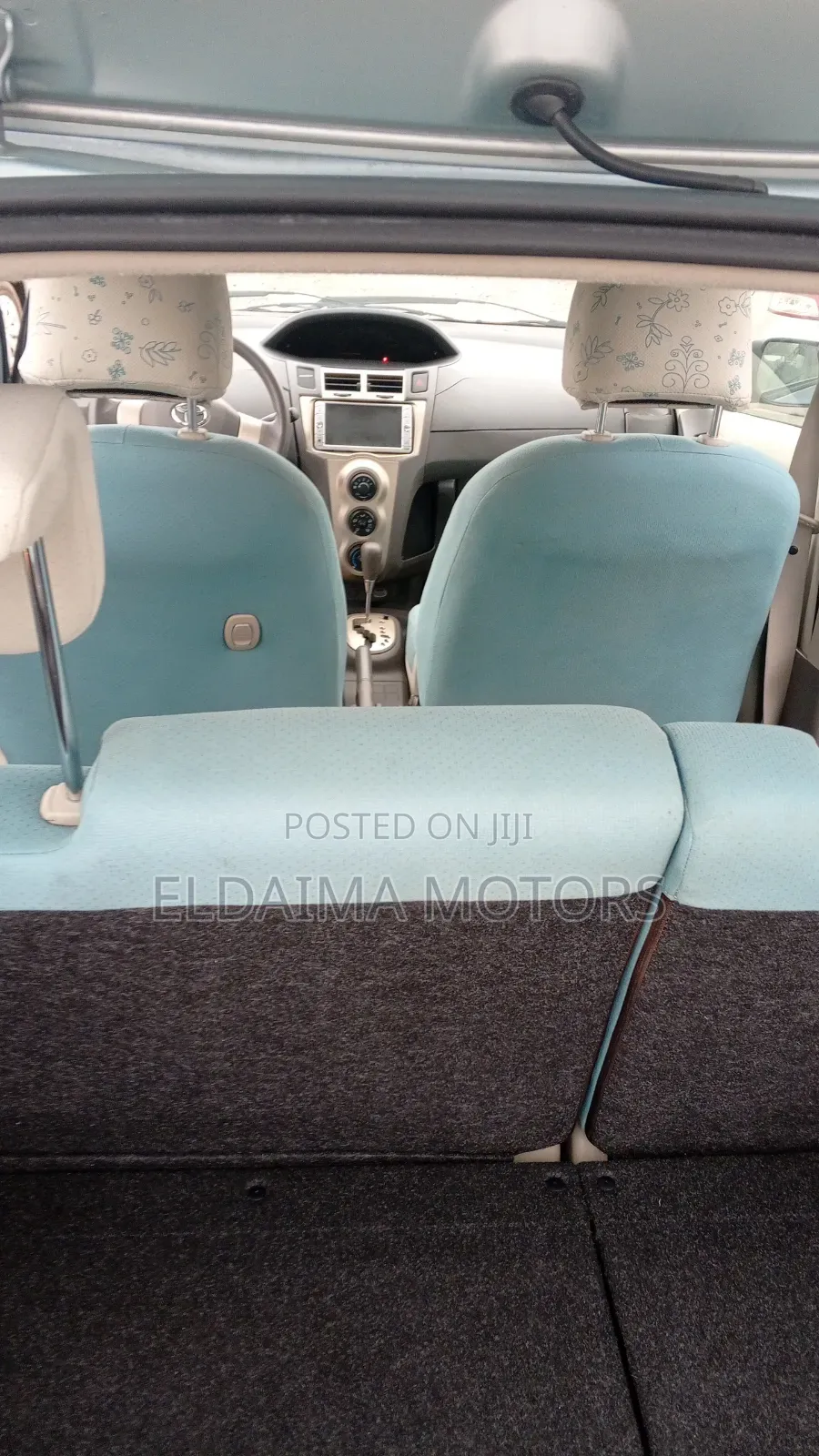 Toyota Vitz 1.3 AWD 3dr 2010 Green