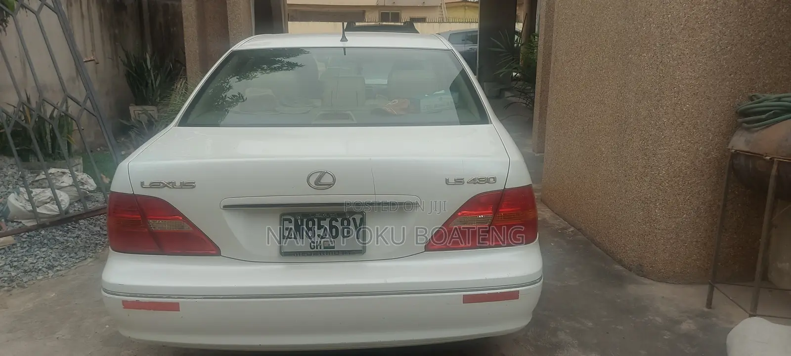 Lexus LS 430 RWD 2001 White