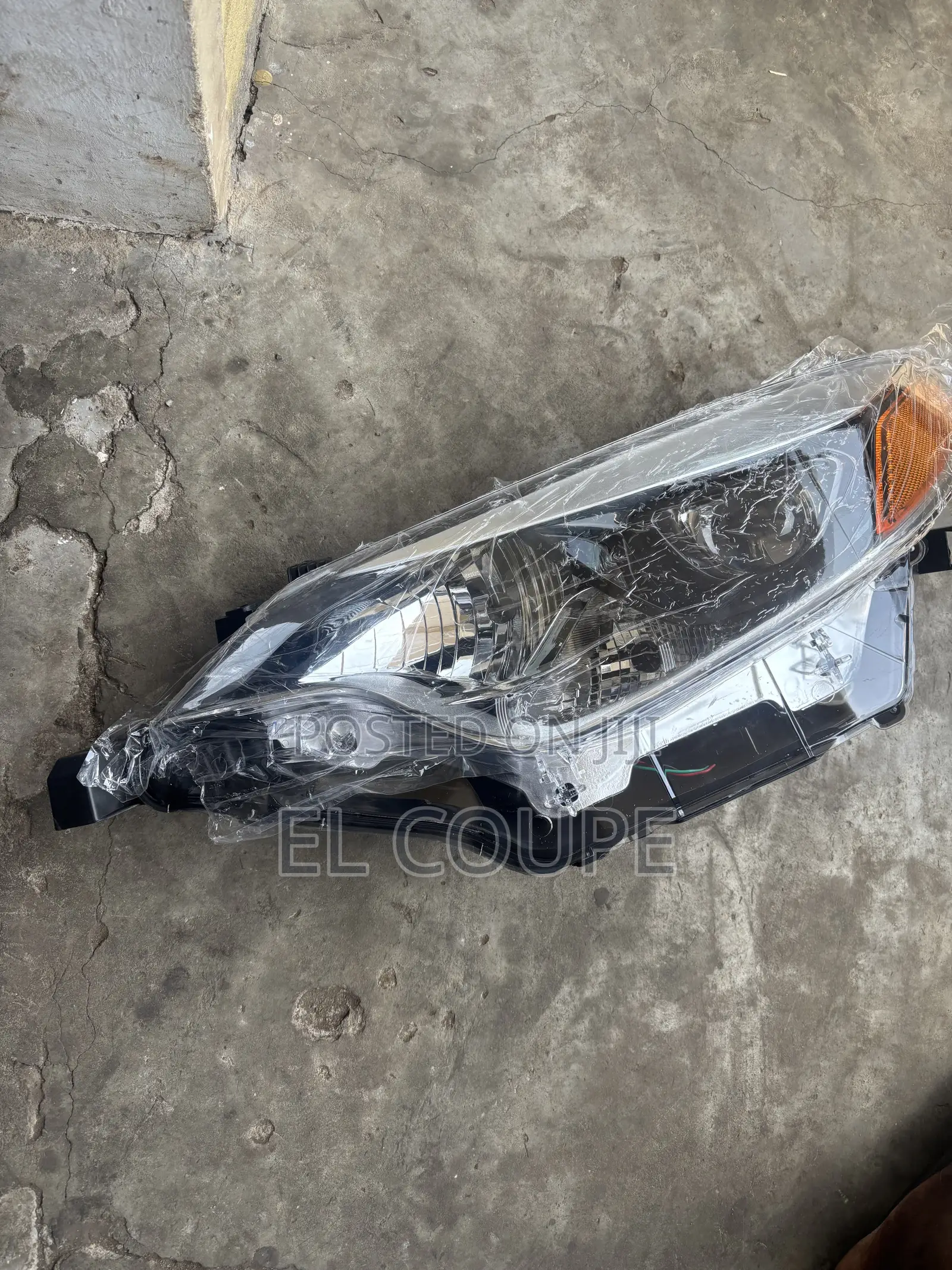 Corolla 2014-2015-2016 Headlight