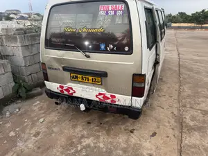Nissan Caravan (Urvan) 2012 White