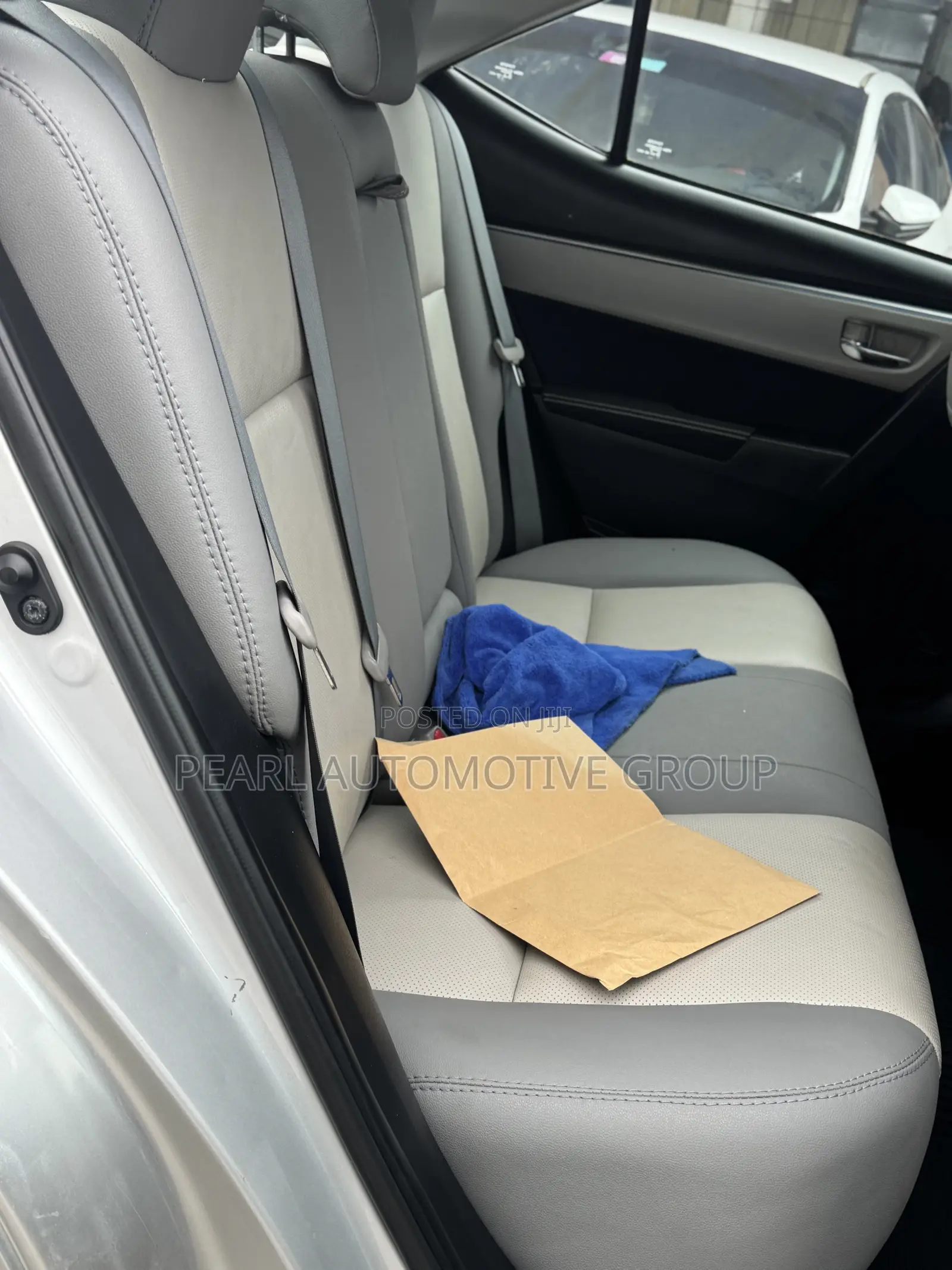Toyota Corolla 2016 Silver