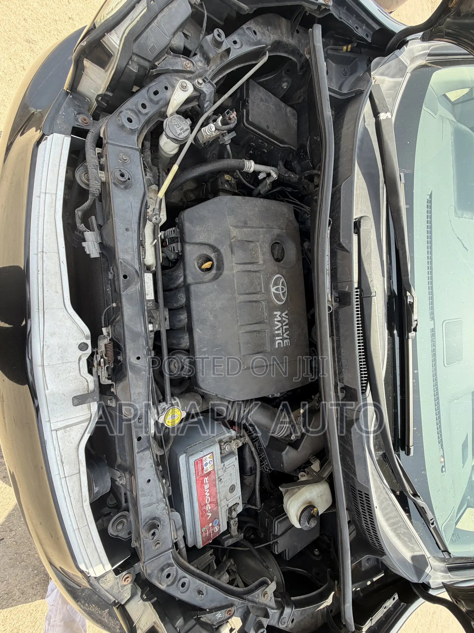 Toyota Voxy V 4WD 7-Seater 2010 Black