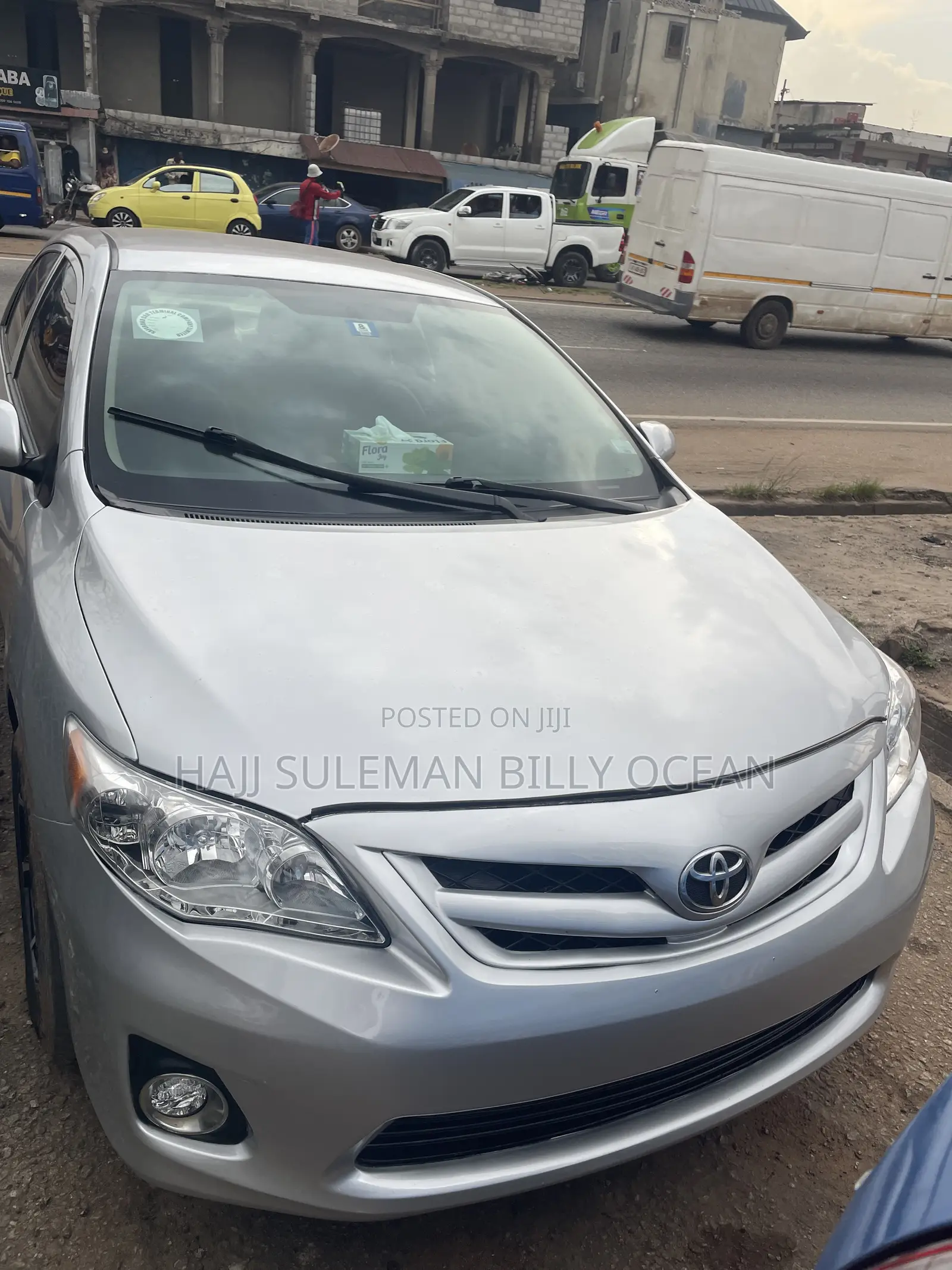 Toyota Corolla 2012 Silver