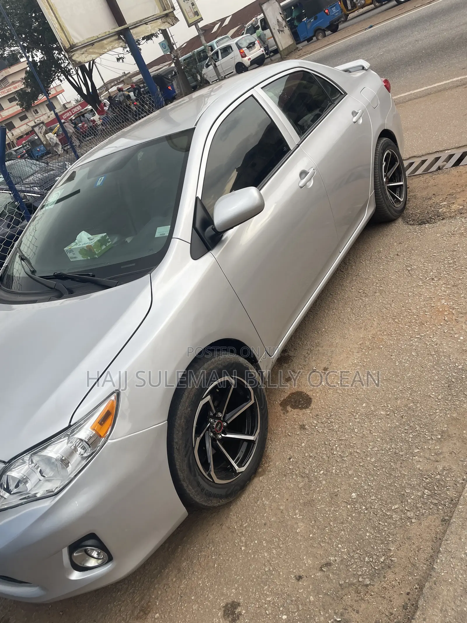 Toyota Corolla 2012 Silver