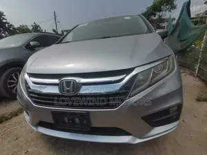 Honda Odyssey 2.4 G 4WD 2019 Silver