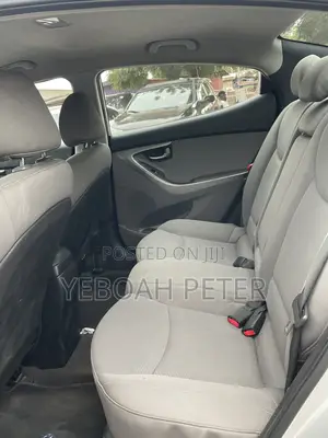 Hyundai Elantra 2013 Silver