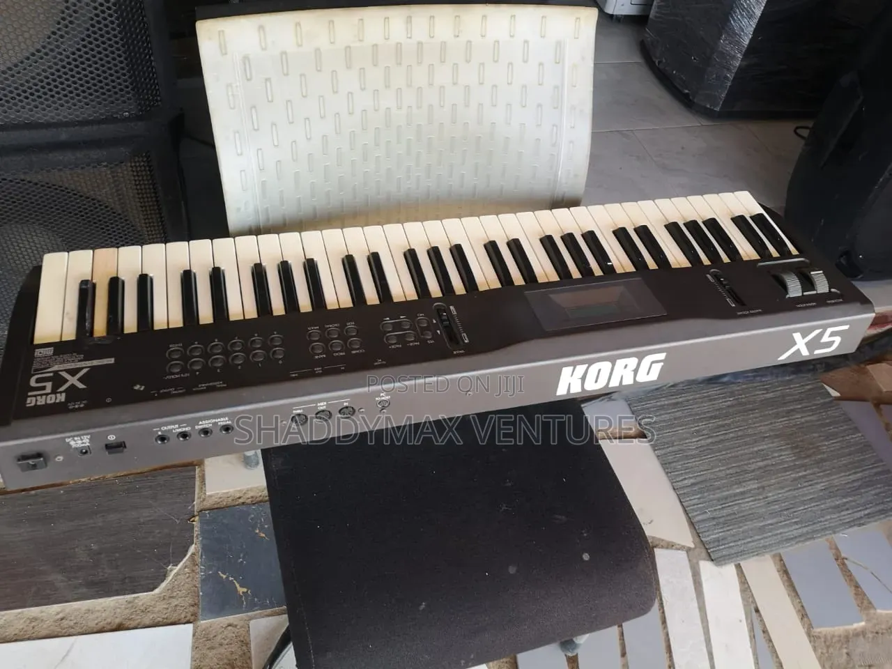 Korg X5 Synthesizer Keyboard