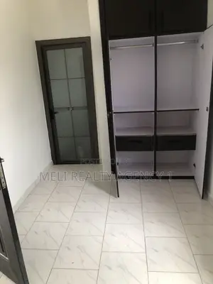 1bdrm Apartment in West Hills Mall Area for rent