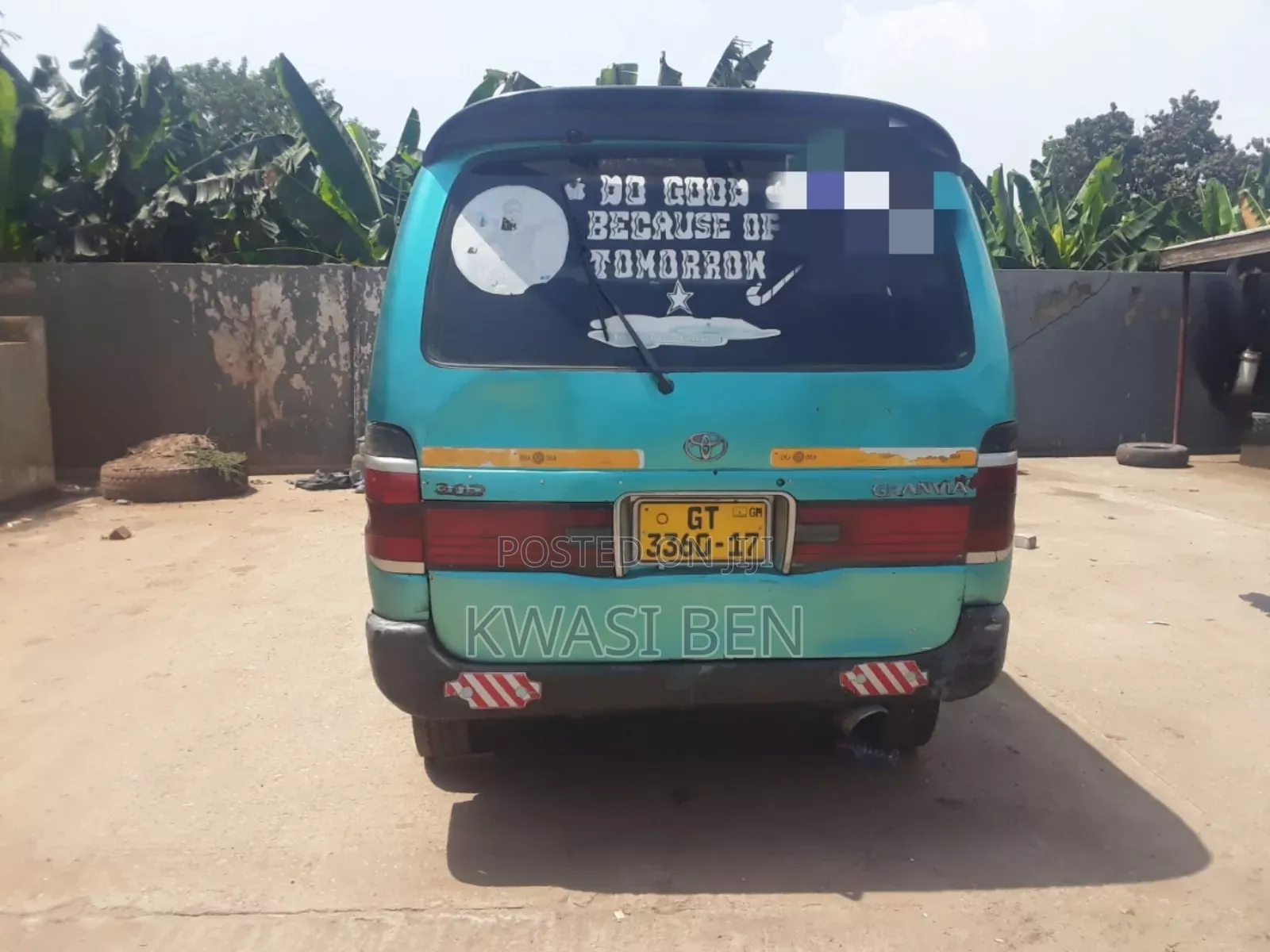 Toyota HiAce 2008 Blue