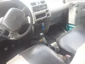 Toyota HiAce 2008 Blue