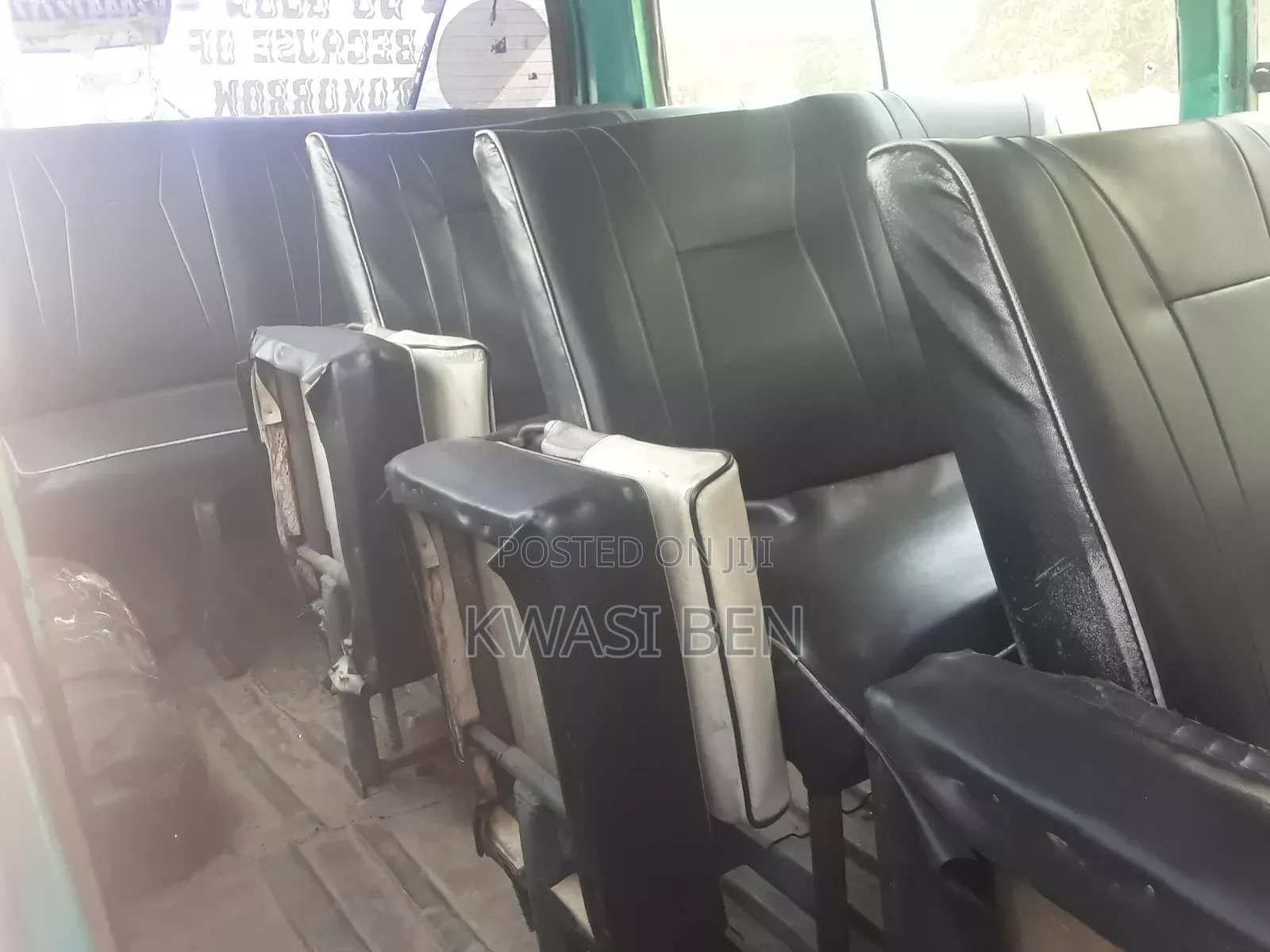 Toyota HiAce 2008 Blue