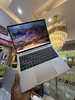 Laptop HP Elite Dragonfly G3 32GB Intel Core i7 SSD 512GB