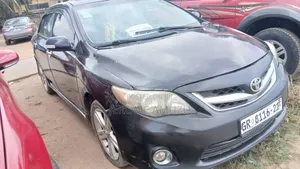 Toyota Corolla 2013 Black
