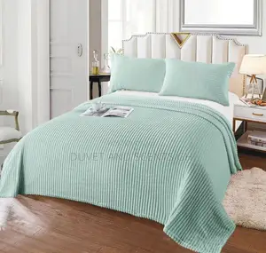 Flunnel Blankets With 2 Pillowcases