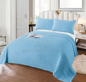 Flunnel Blankets With 2 Pillowcases