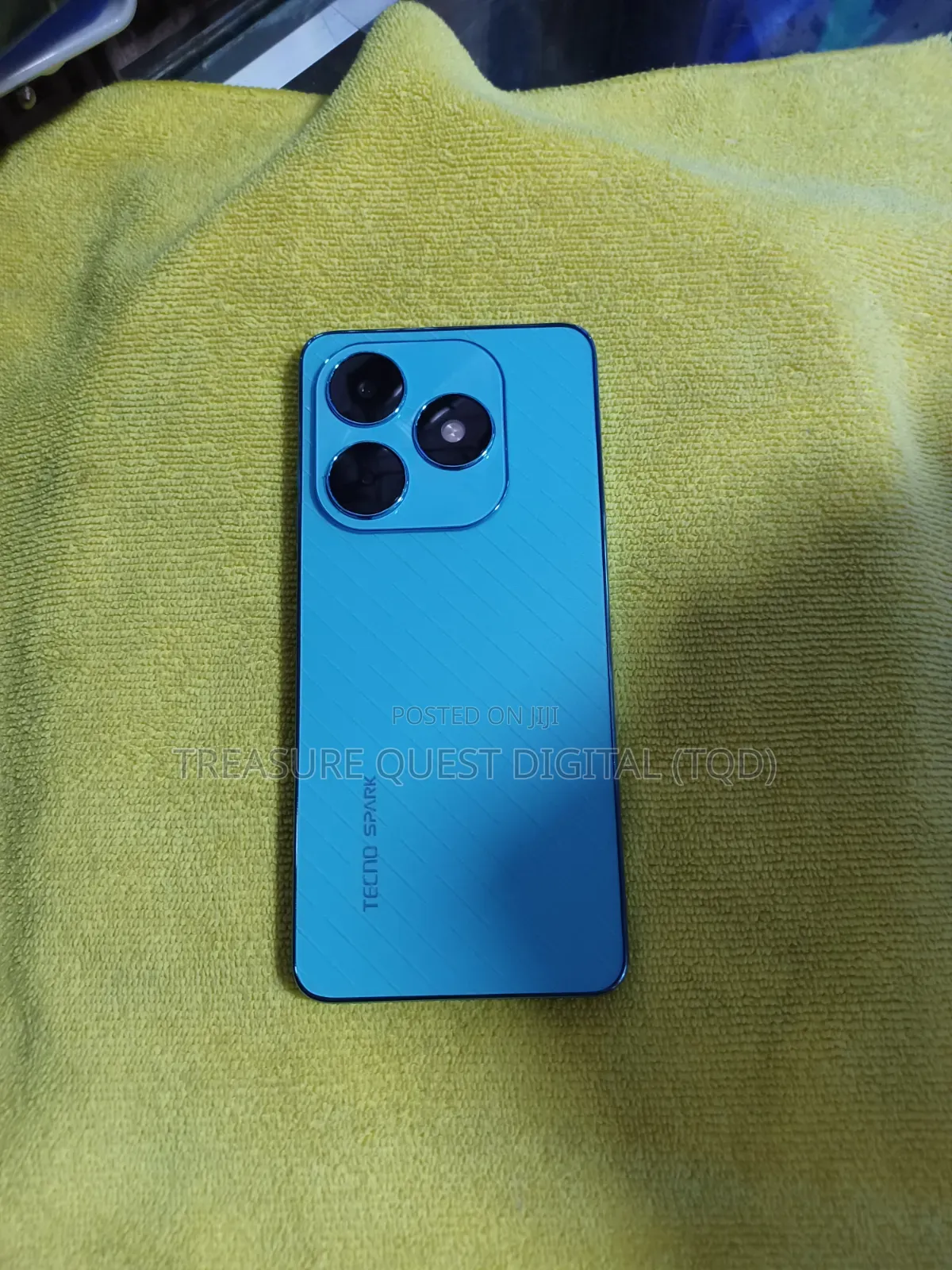 Tecno Spark 20 128 GB Blue