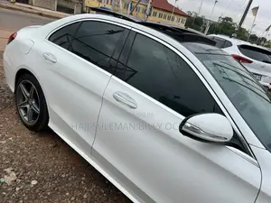 Mercedes-Benz C300 2015 White
