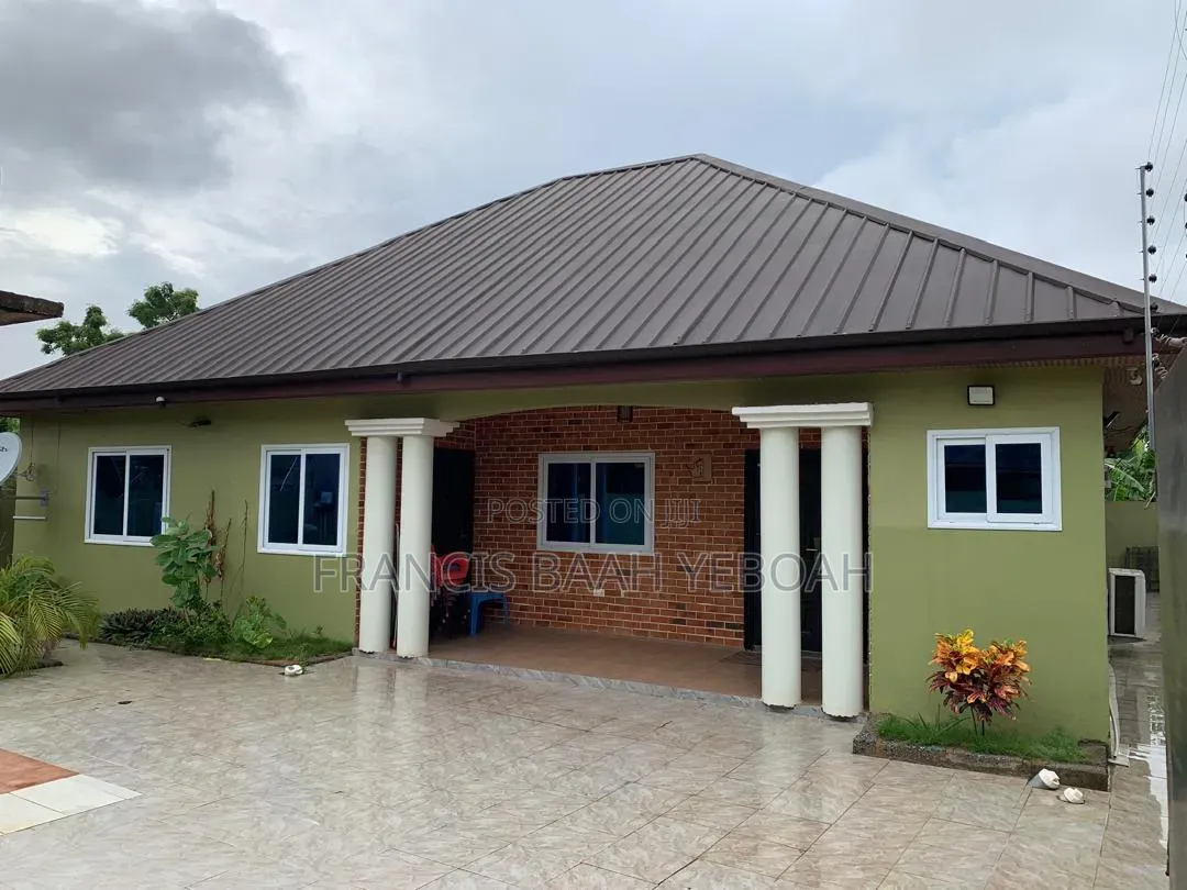 3bdrm House in Shining Star Real, Accra Metropolitan for sale