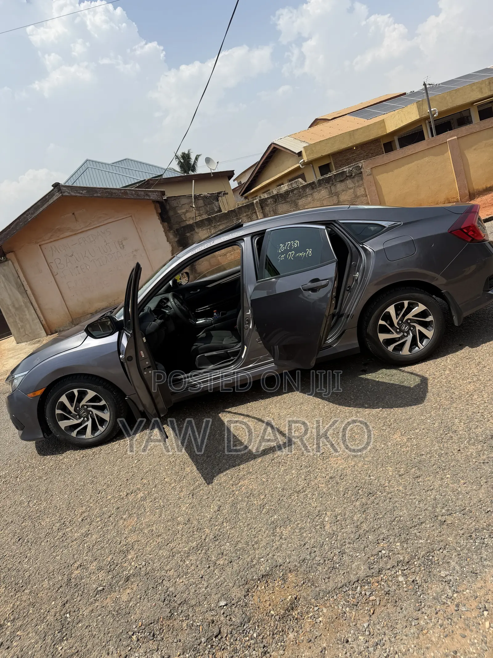 Honda Civic EX Sedan 2018 Gray