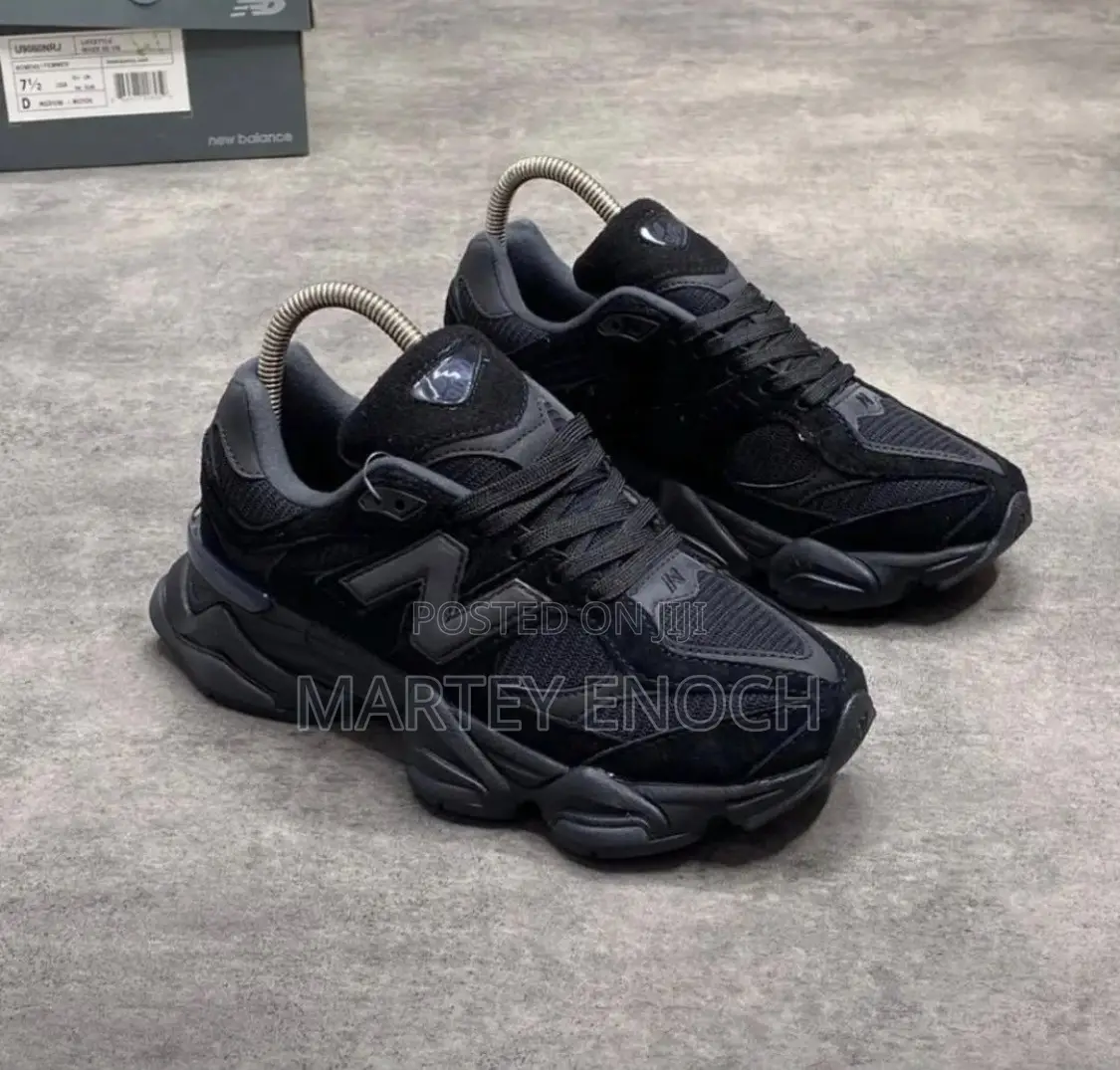 Quality Sneakers at Discounted Rates