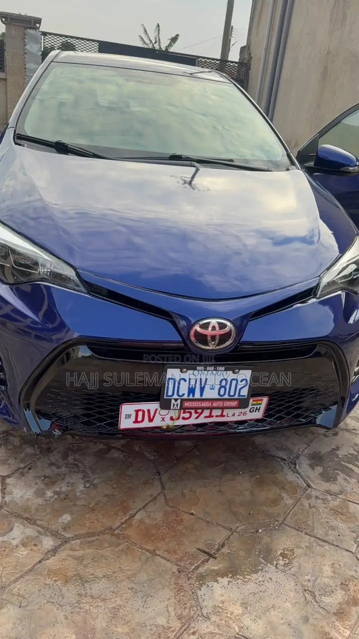 Toyota Corolla 2016 Blue