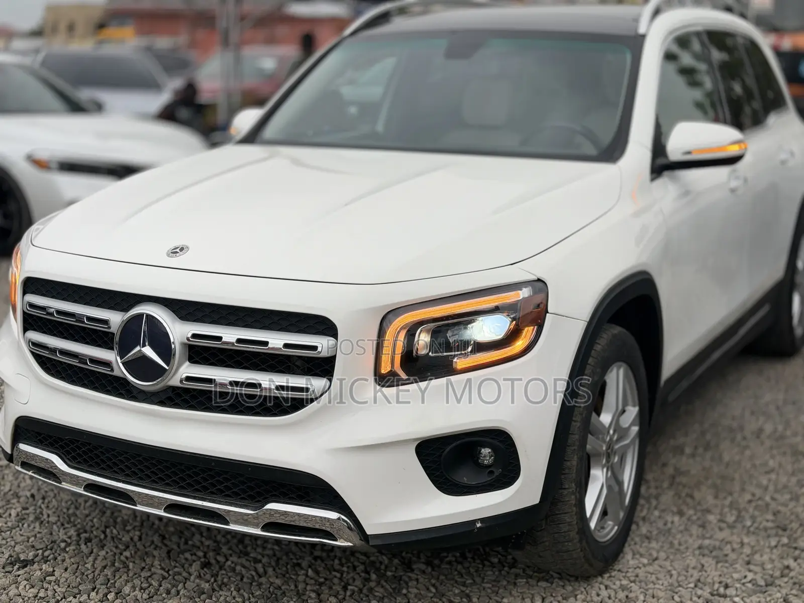Mercedes-Benz GLB-Class GLB 250 4MATIC 2023 White