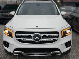 Mercedes-Benz GLB-Class GLB 250 4MATIC 2023 White