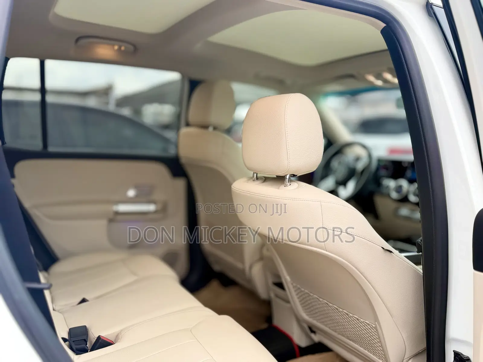 Mercedes-Benz GLB-Class GLB 250 4MATIC 2023 White