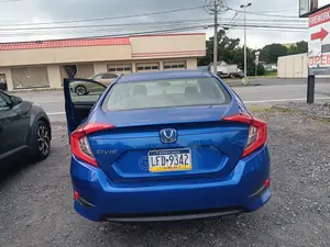 Honda Civic 2018 Blue