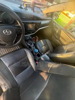 Scion iM Base 2016 Black