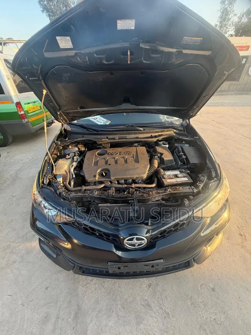 Scion iM Base 2016 Black
