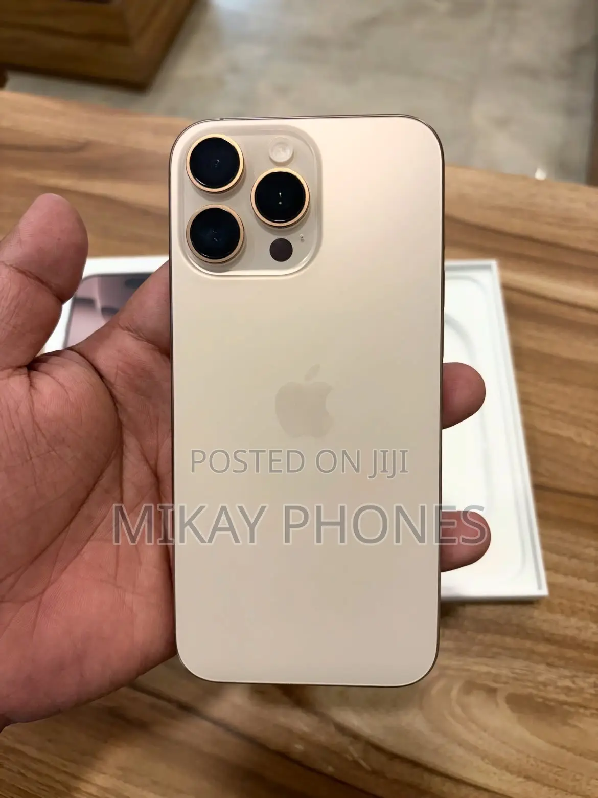 Apple iPhone 16 Pro Max 512 GB Gold