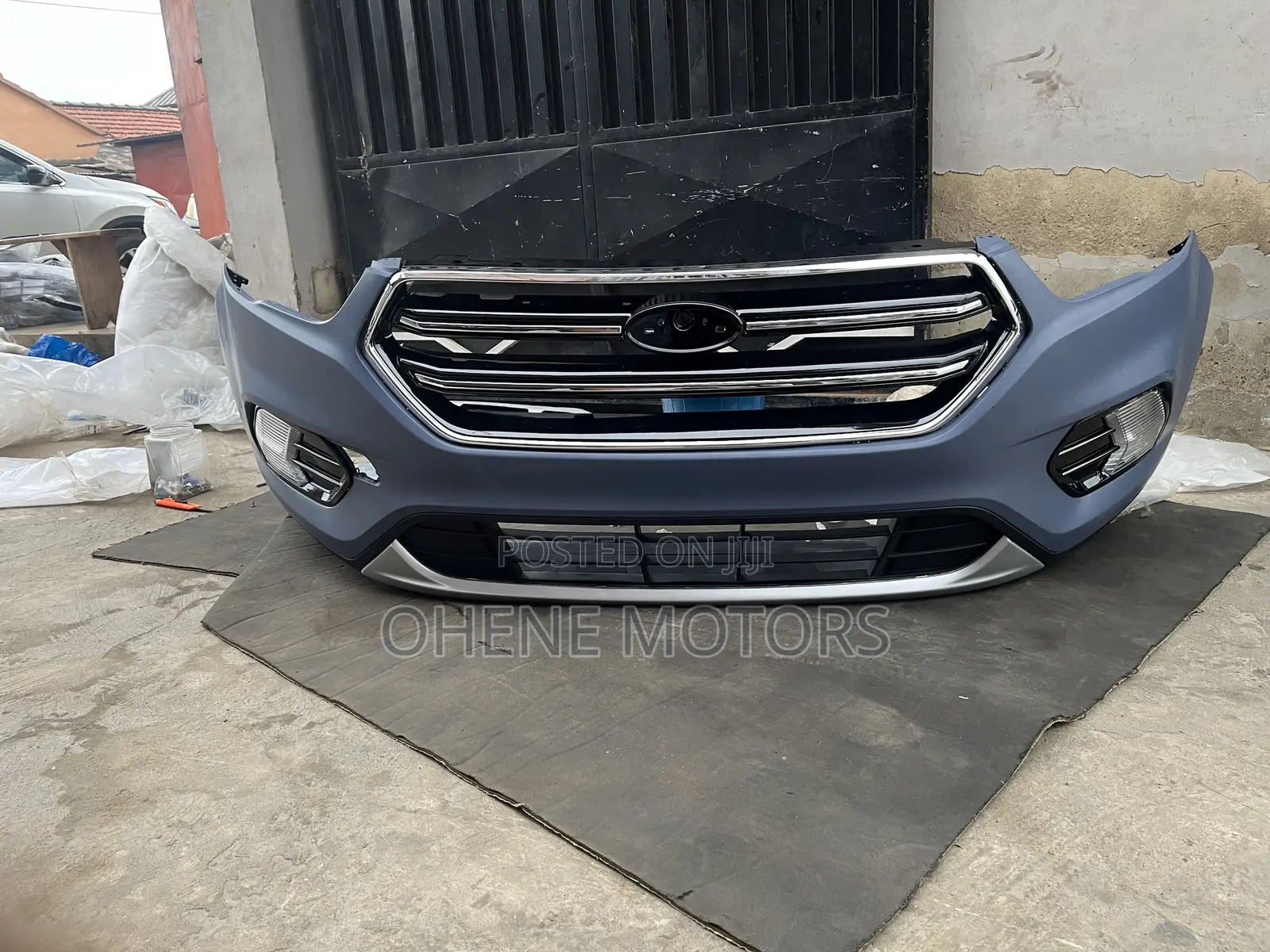 Ford Escape 2017-2018 Complete Bumper Available
