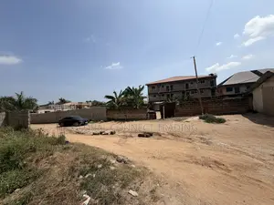 2plots of Titled Land Available at Buyer Close the the Dvla
