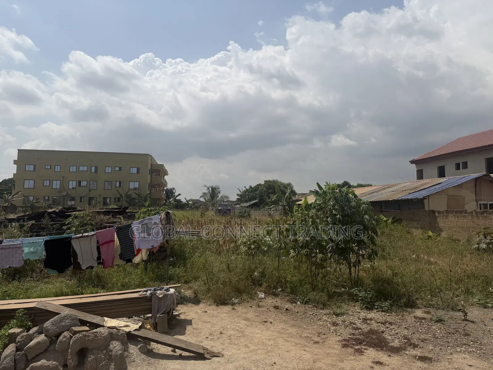 2plots of Titled Land Available at Buyer Close the the Dvla