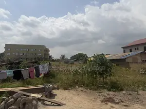 2plots of Titled Land Available at Buyer Close the the Dvla