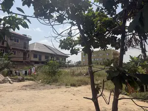 2plots of Titled Land Available at Buyer Close the the Dvla