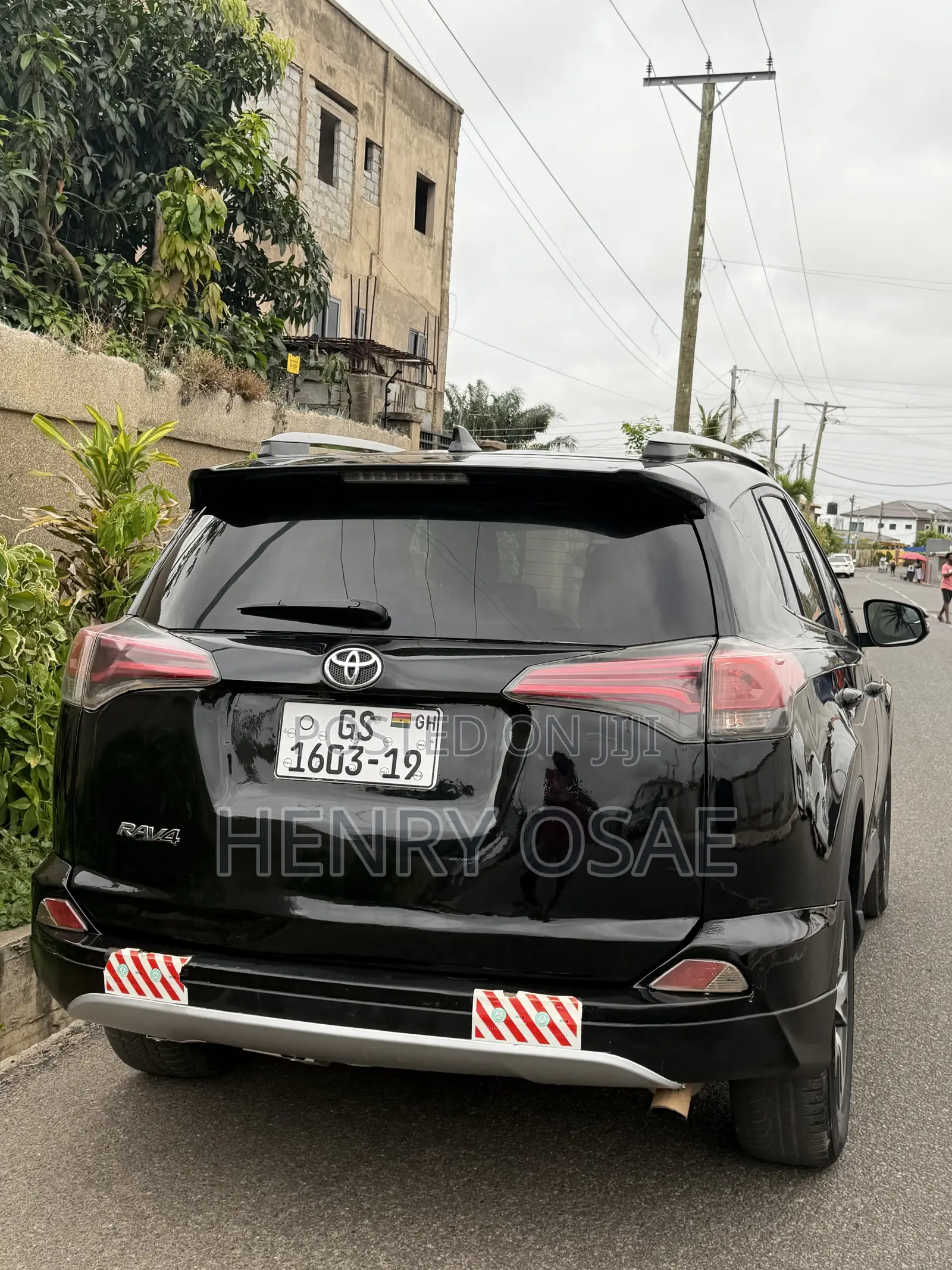 Toyota RAV4 LE AWD (2.5L 4cyl 6A) 2017 Black