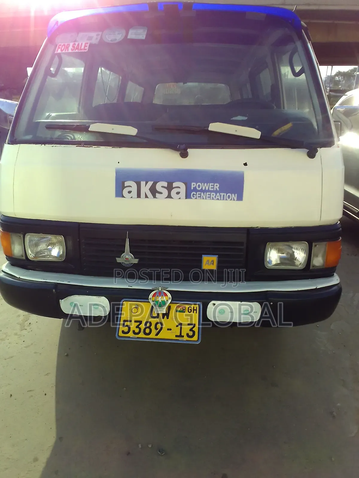 Nissan Caravan (Urvan) 2013 White