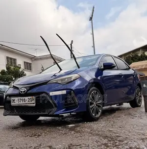 Toyota Corolla 2016 Blue