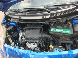 Toyota Vitz 1.5 FWD 3dr 2010 Blue