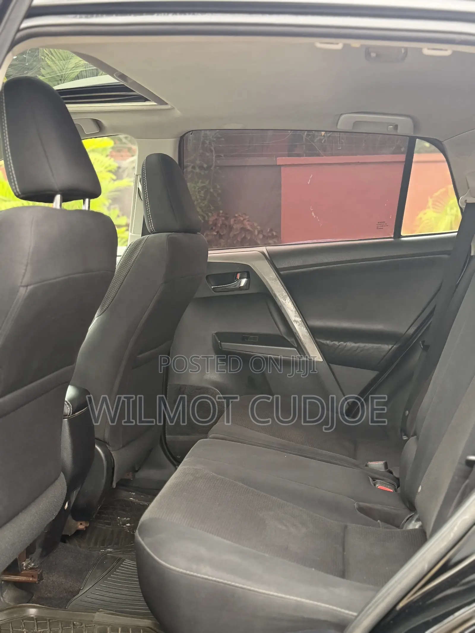 Toyota RAV4 XLE AWD (2.5L 4cyl 6A) 2017 Black