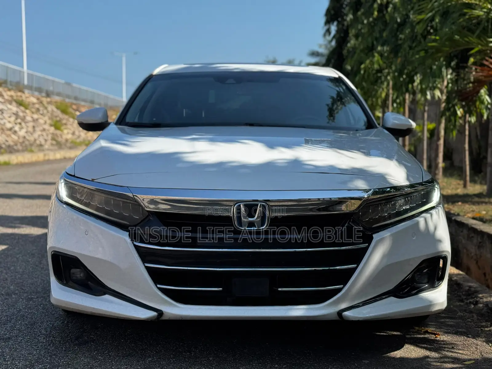Honda Accord Touring 2.0T 2022 White