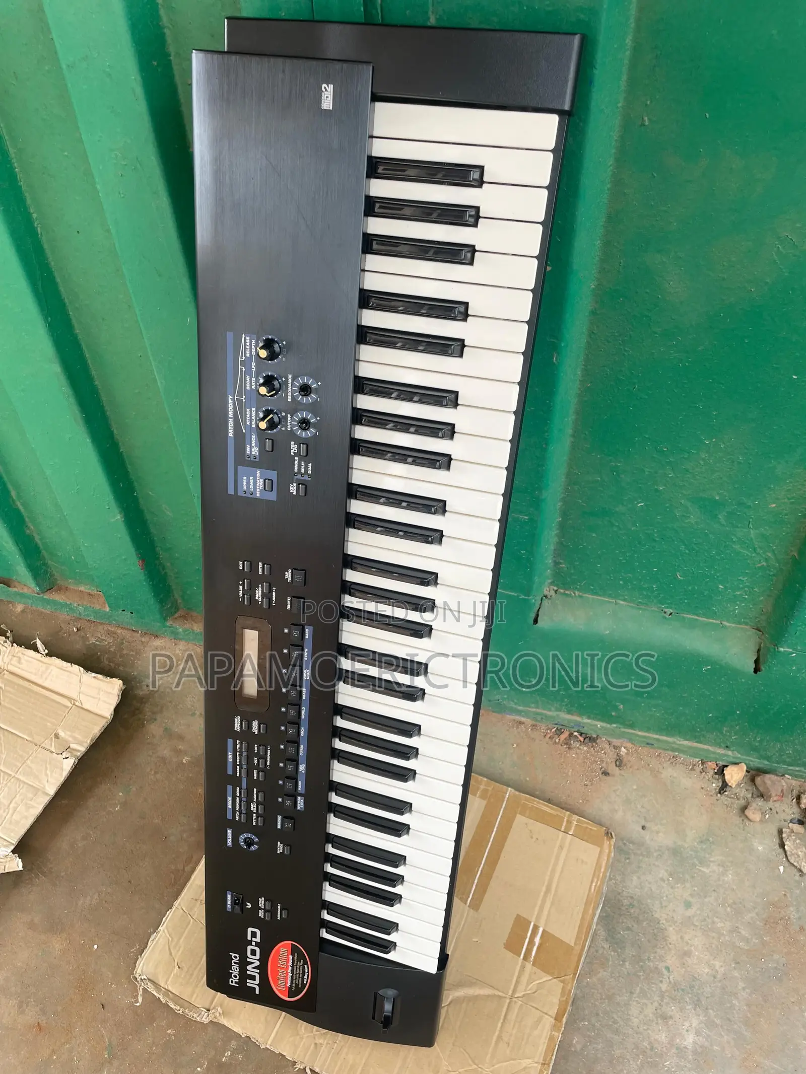 Roland Juno-Ds 61 Synthesizer Workstation 61-Key Keyboard Music Used