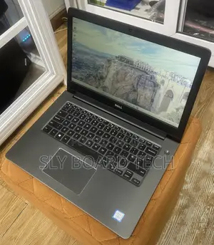 Laptop Dell Vostro 5468 8GB Intel Core i5 SSD 256GB
